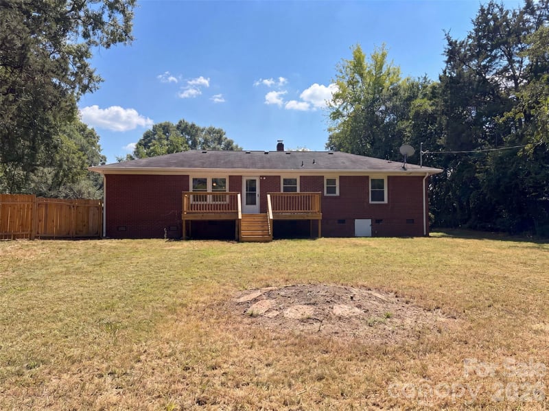 2154 Rosewood Dr, Rock Hill, SC 29732