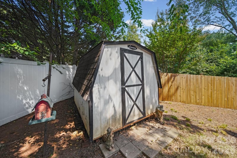 215 Small St, Kannapolis, NC 28083
