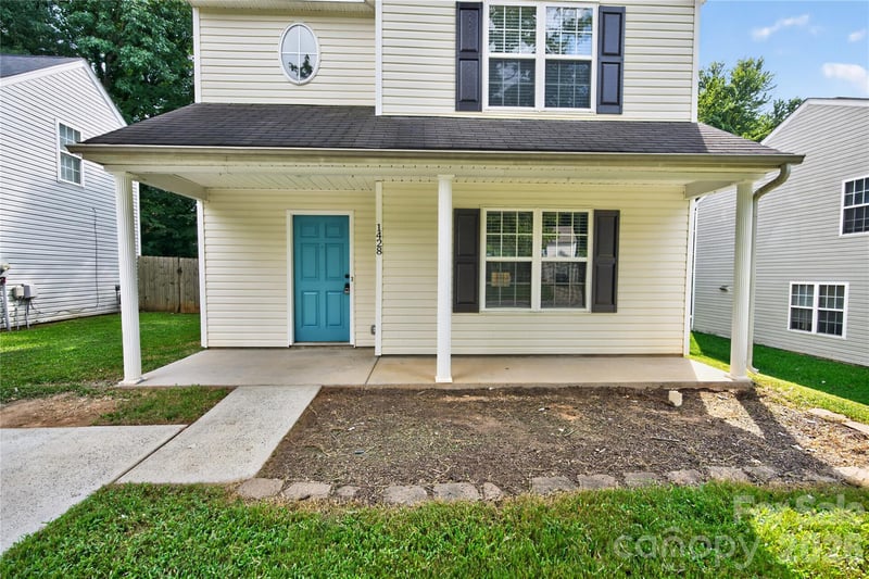 1428 Griers Grove Rd, Charlotte, NC 28216