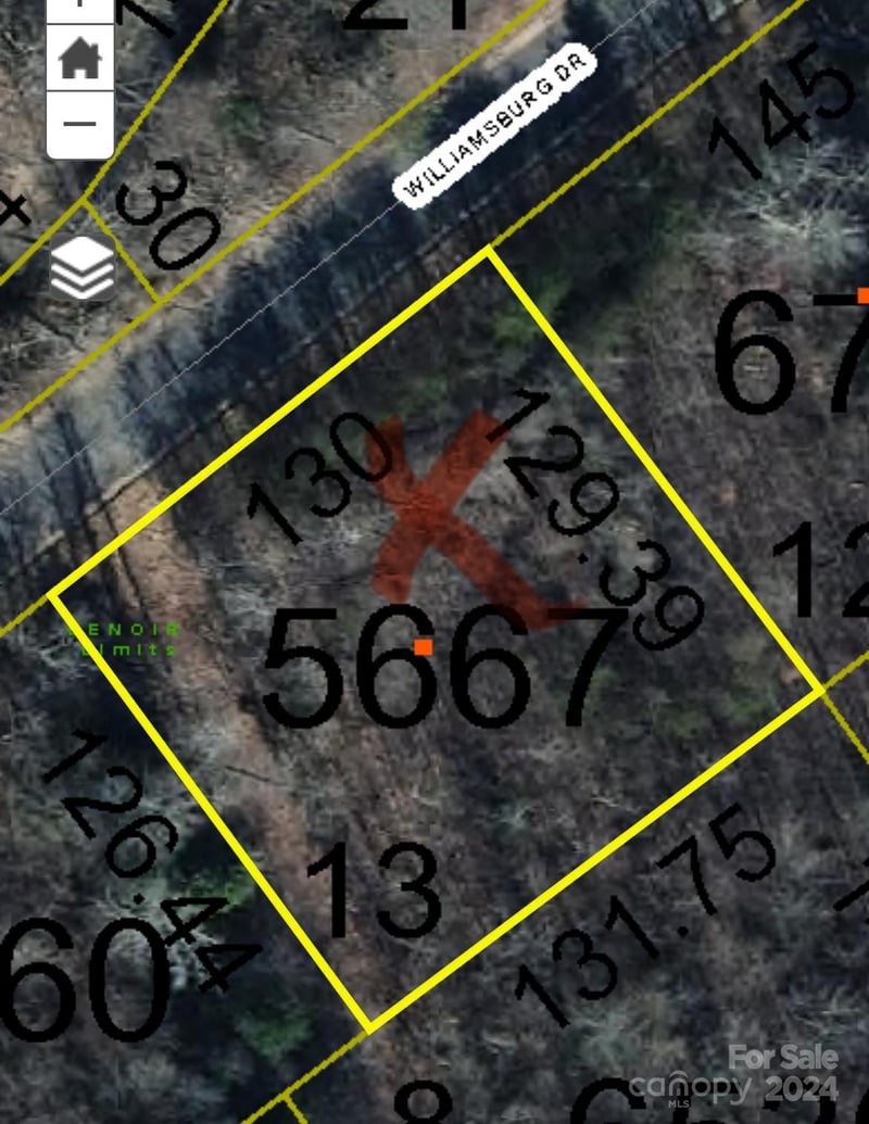 1031 Williamsburg Dr, Lenoir, NC 28645