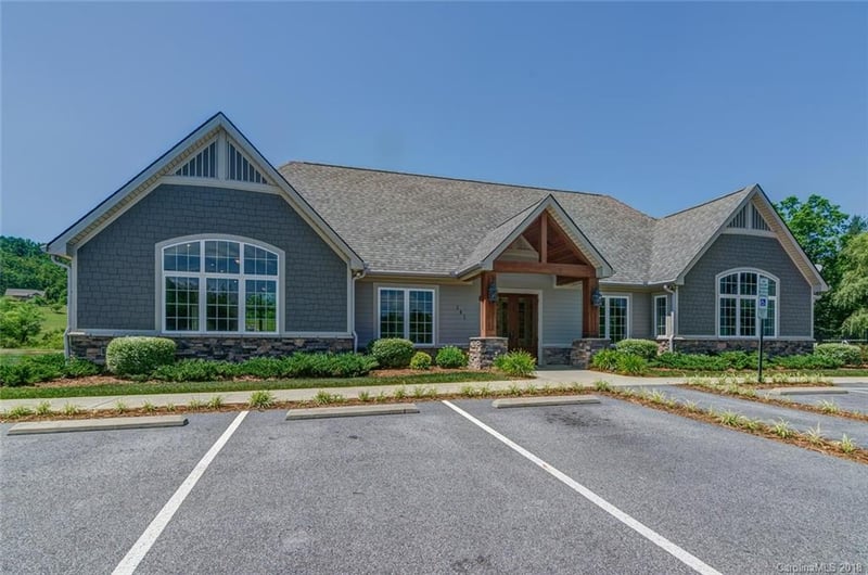86 Copper Crest Cir #86, Hendersonville, NC 28792