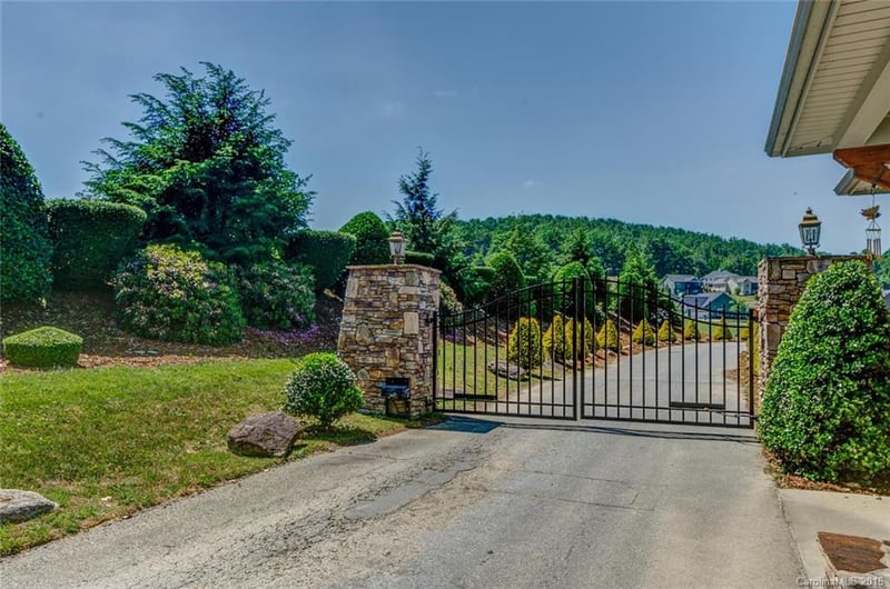 86 Copper Crest Cir #86, Hendersonville, NC 28792