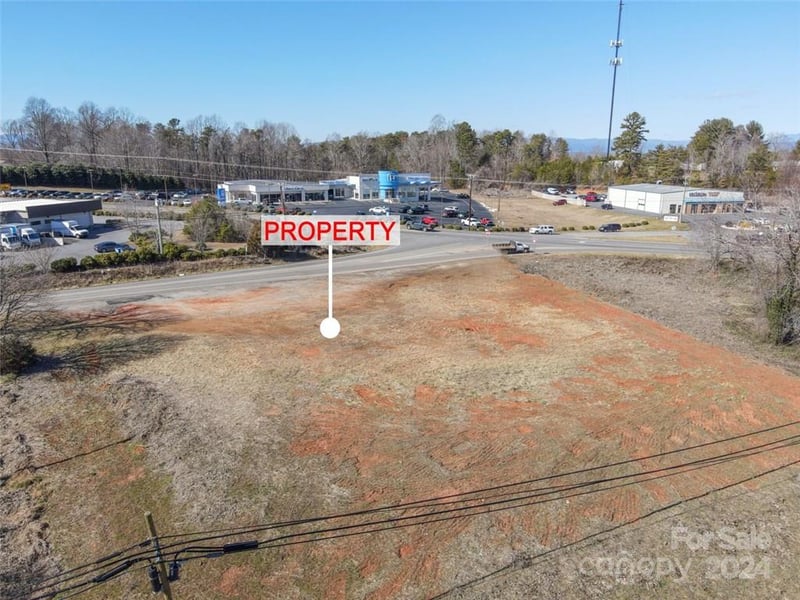 307 Salem Rd, Morganton, NC 28655
