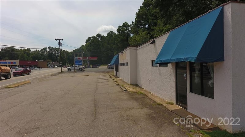 804 Camden Rd, Wadesboro, NC 28170
