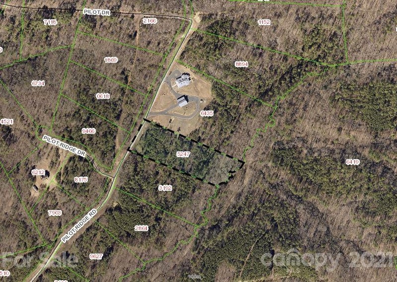 402 Pilot Ridge Rd #13, Nebo, NC 28761