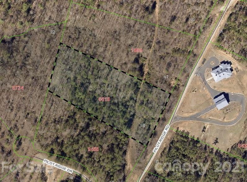 429 Pilot Ridge Rd #28, Nebo, NC 28761