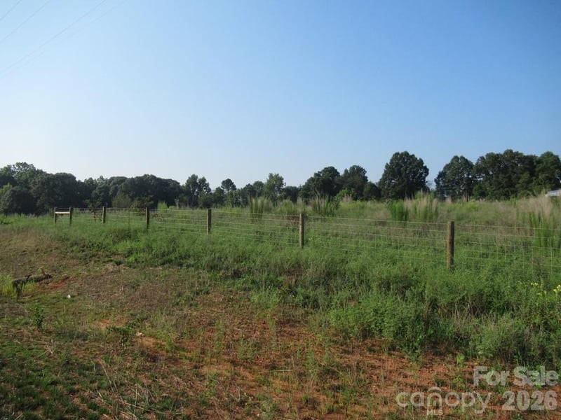 3217 Nc 16 Hw, Maiden, NC 28650
