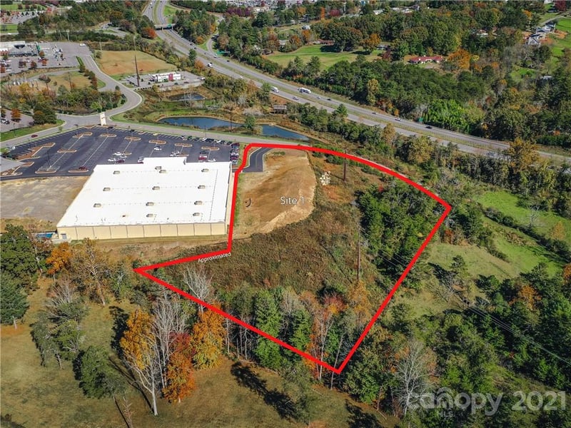 99999 Northridge Commons Pw #1, Weaverville, NC 28787