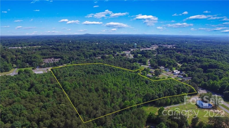 7187 Jordan Rd, Ramseur, NC 27316