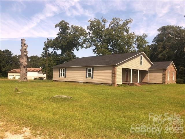 310 East St, Heath Springs, SC 29058