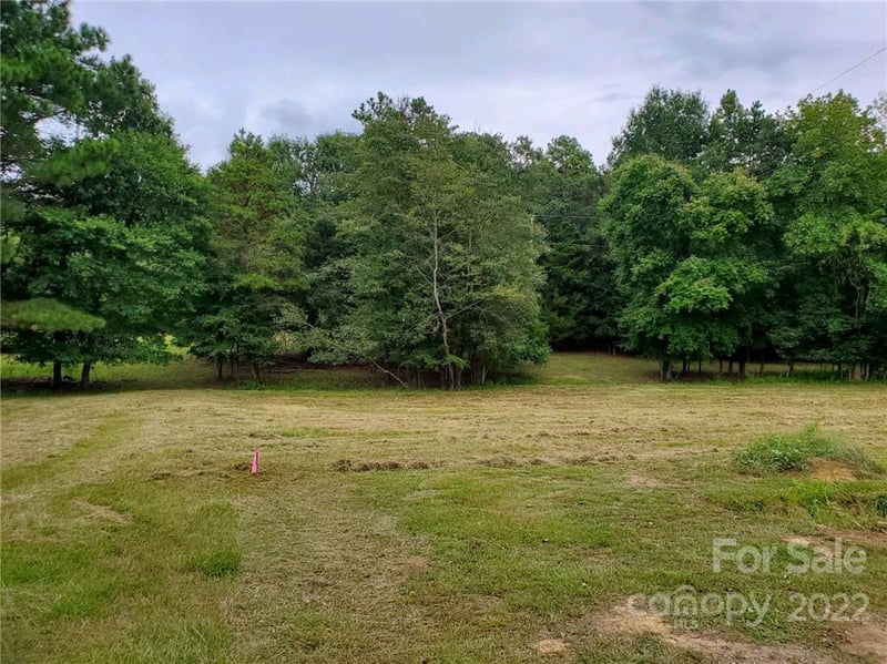 3305 Drake Rd, Midland, NC 28107