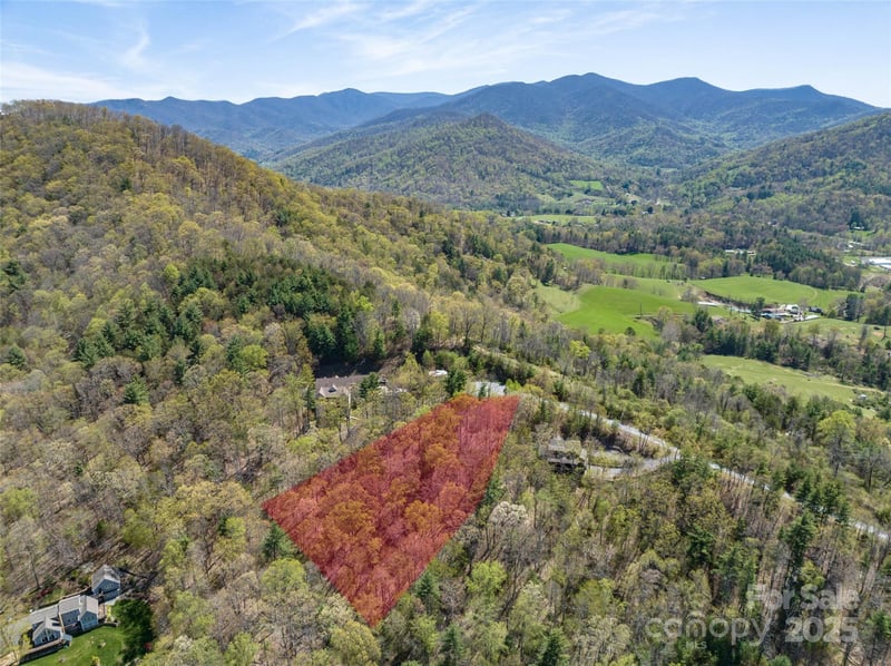 88 Courseview Dr #239, Weaverville, NC 28787