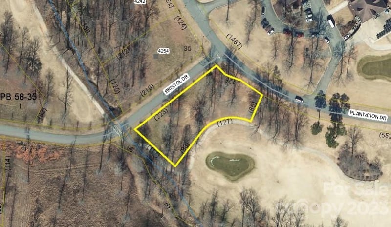 Plantation Dr, Morganton, NC 28655