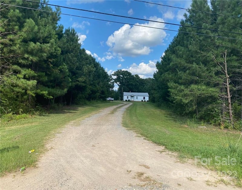 6040 Wilgrove Mint Hill Rd, Mint Hill, NC 28227