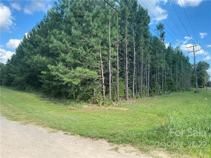 6040 Wilgrove Mint Hill Rd, Mint Hill, NC 28227