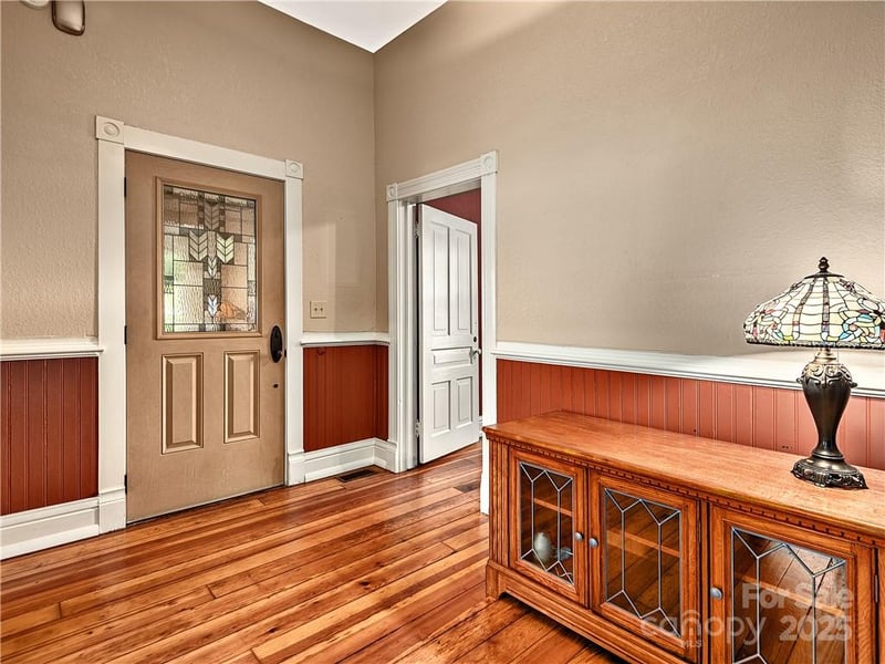 21 Pearl St, Asheville, NC 28801