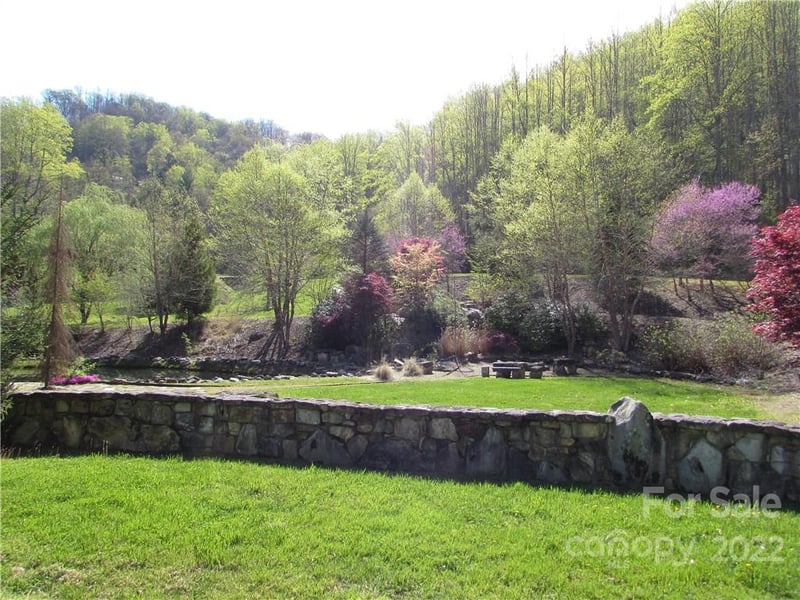 E-18 - 17 Red Wolf Run None, Mars Hill, NC 28754