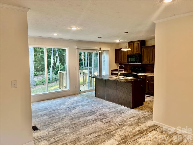 5756 Dalmatian St, Iron Station, NC 28080
