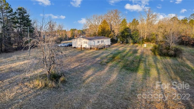 9504 Van Wyck Rd, Lancaster, SC 29720