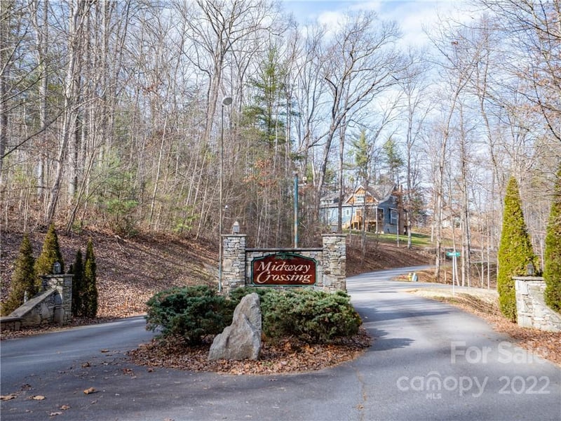 Midway Crossing Dr #15, Clyde, NC 28721