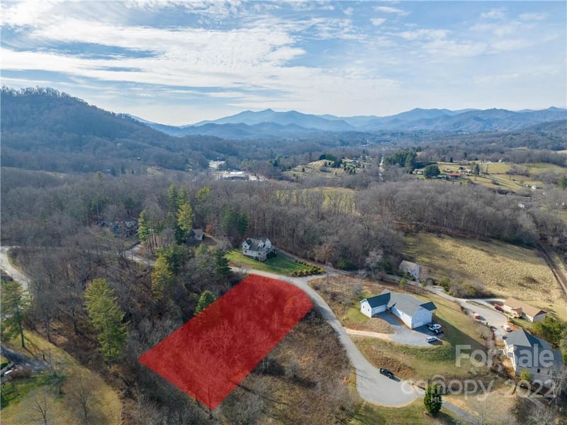 Midway Crossing Dr #15, Clyde, NC 28721