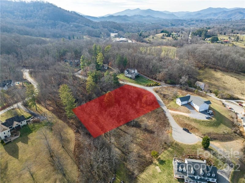 Midway Crossing Dr #15, Clyde, NC 28721