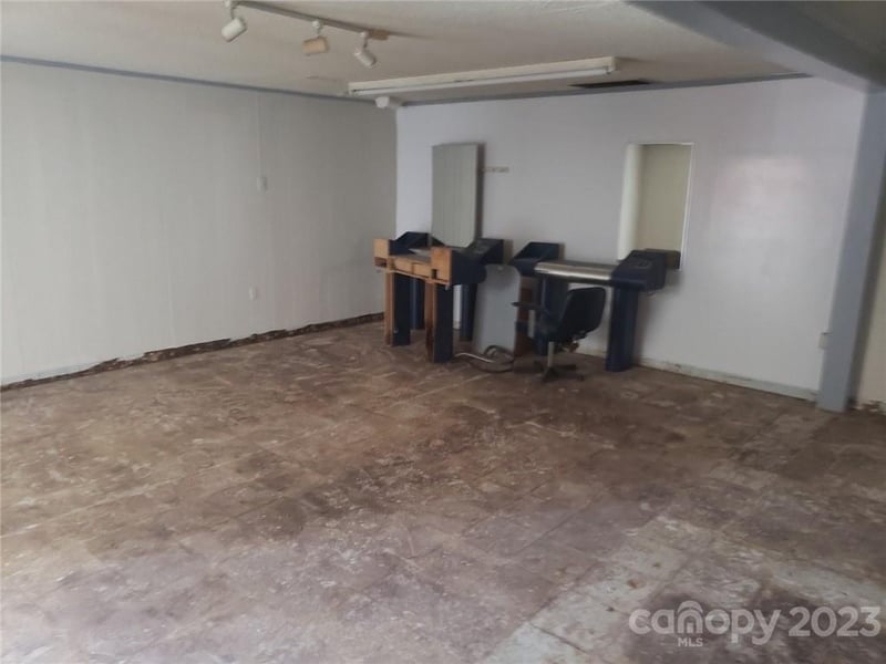 2836 Lynwood Dr, Lancaster, SC 29720
