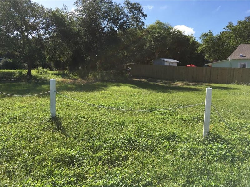 Alderman St, Tarpon Springs, FL 34689