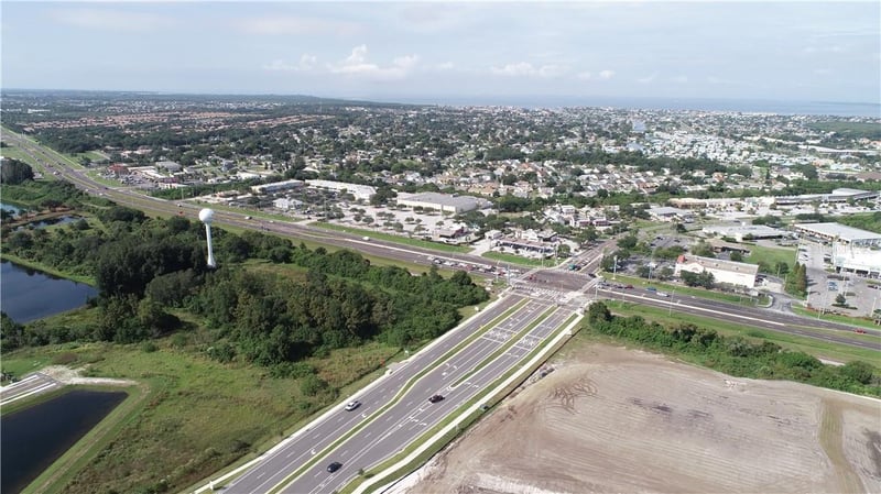 41st Hw, Apollo Beach, FL 33572