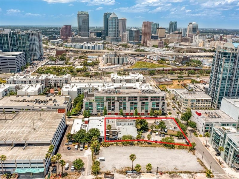 102 12th St, Tampa, FL 33602