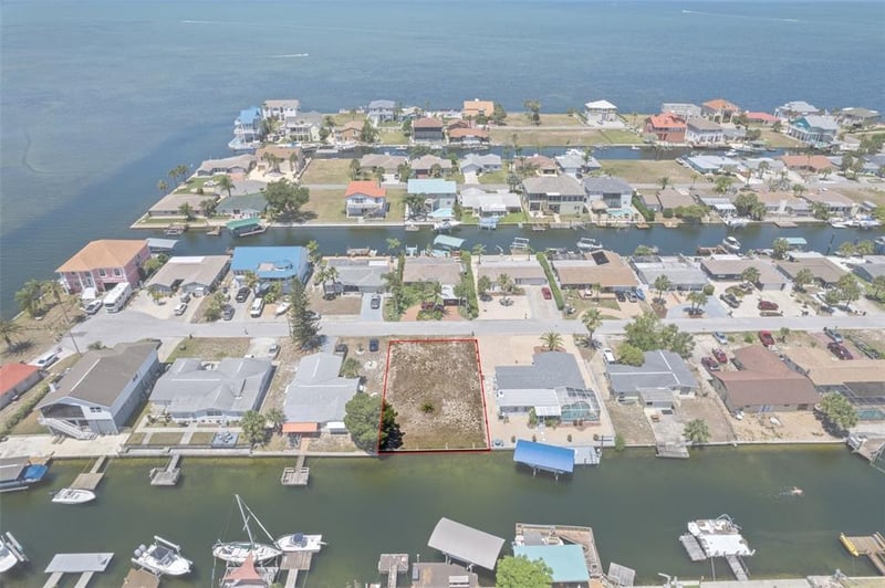 Stacey Dr, Hudson, FL 34667