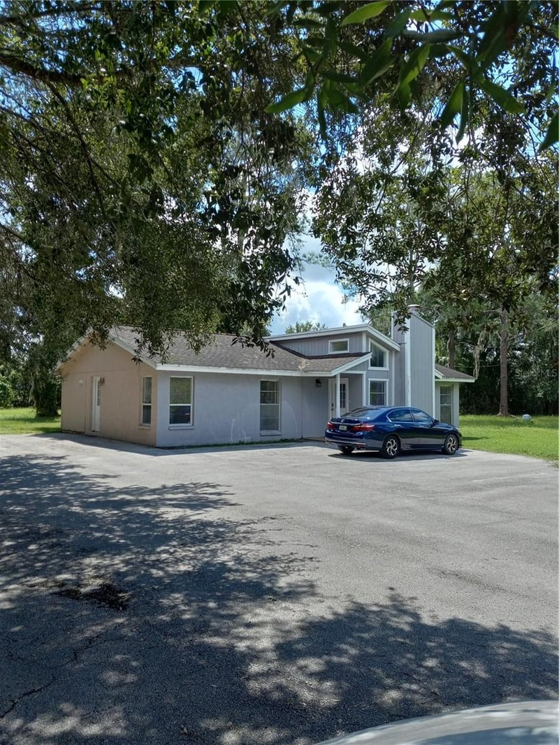2902 Lutz Lake Fern Rd, Lutz, FL 33558