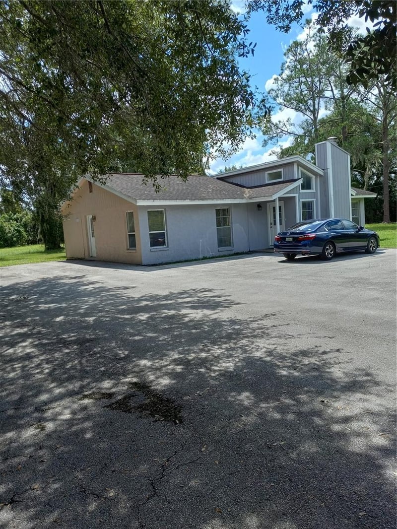 2902 Lutz Lake Fern Rd, Lutz, FL 33558