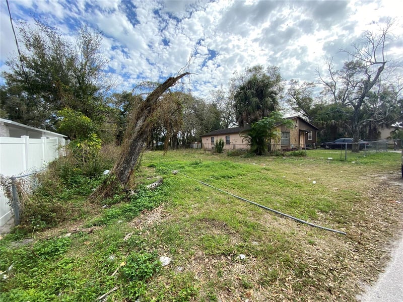 2907 Cord St, Tampa, FL 33605