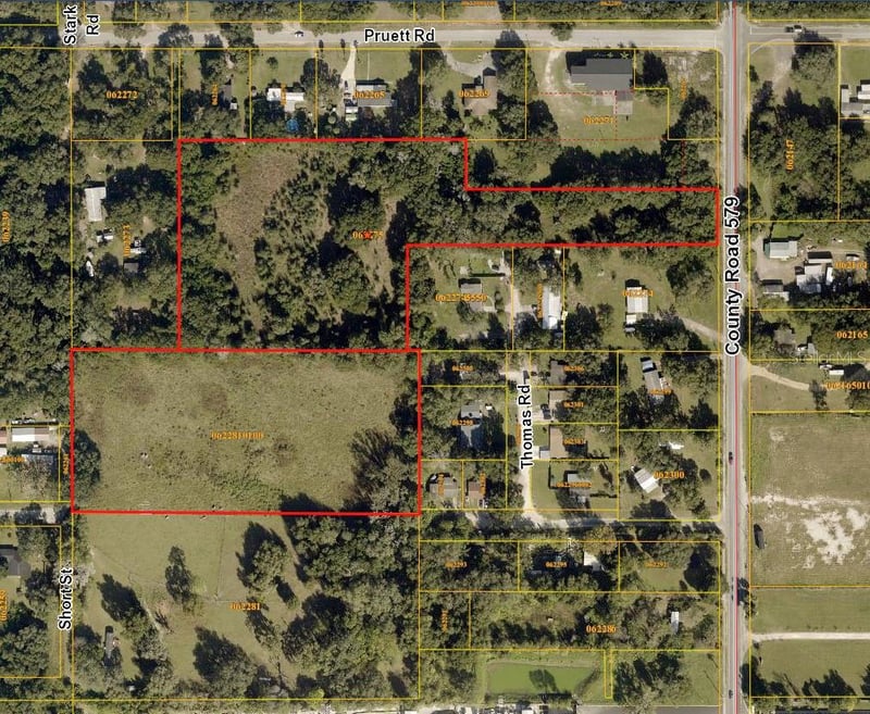 579 Hw, Seffner, FL 33584