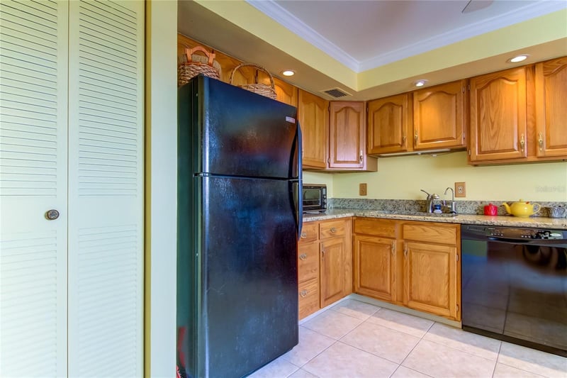 403 Gulf Way #504, St Pete Beach, FL 33706