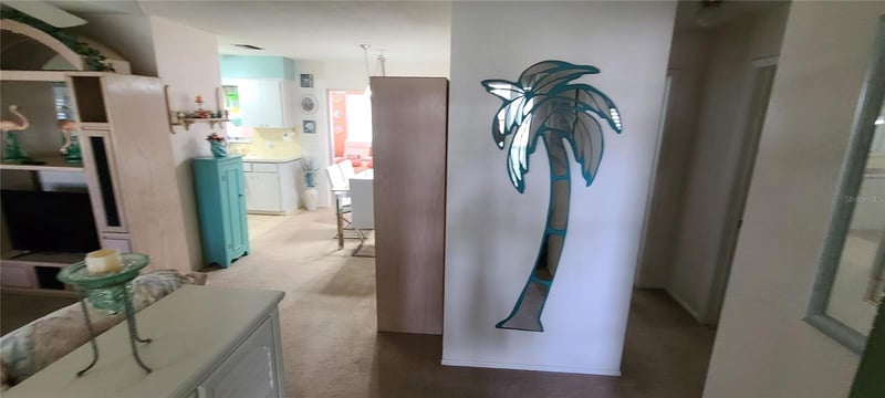 9901 111th Ln, Seminole, FL 33772