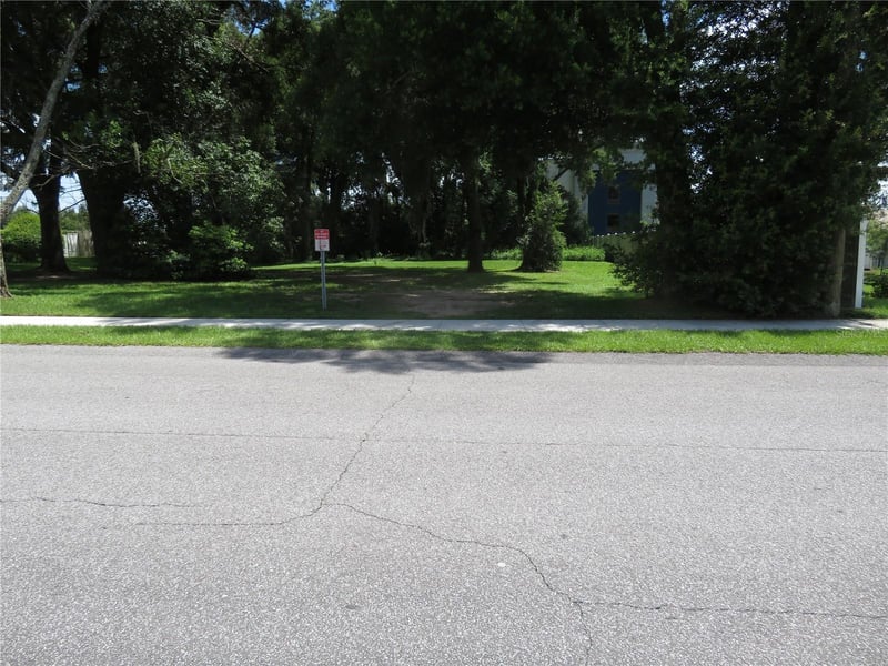 , Dade City, FL 33525