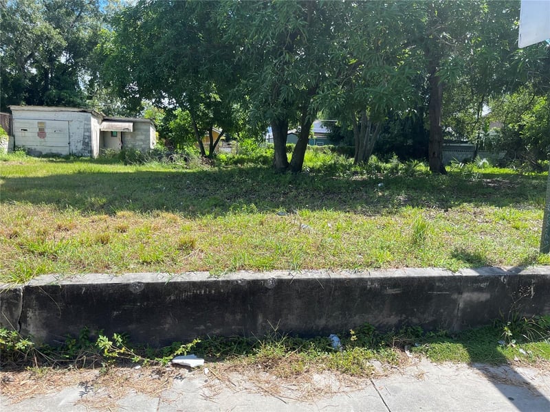 3011 15th St, Tampa, FL 33605