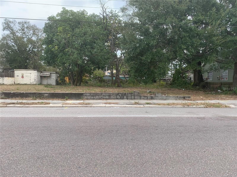 3011 15th St, Tampa, FL 33605