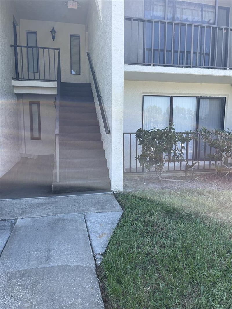 2688 Pine Ridge Way #D1, Palm Harbor, FL 34684
