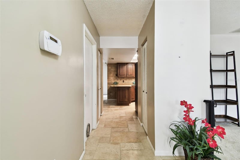 117 Hillcrest Dr, Bradenton, FL 34209