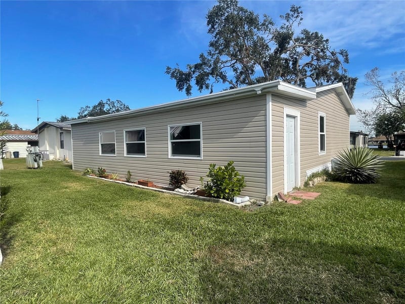 3145 Hidden Lake Dr, Wesley Chapel, FL 33543
