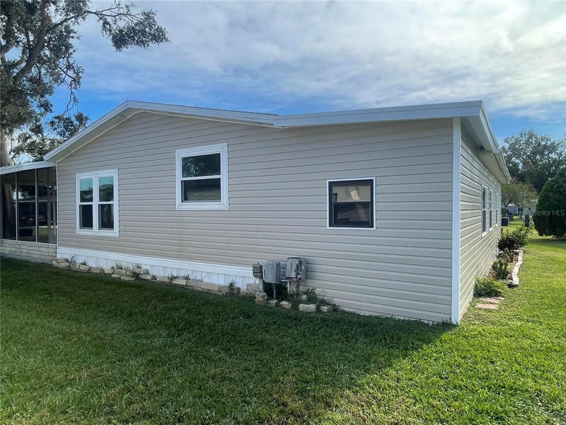 3145 Hidden Lake Dr, Wesley Chapel, FL 33543