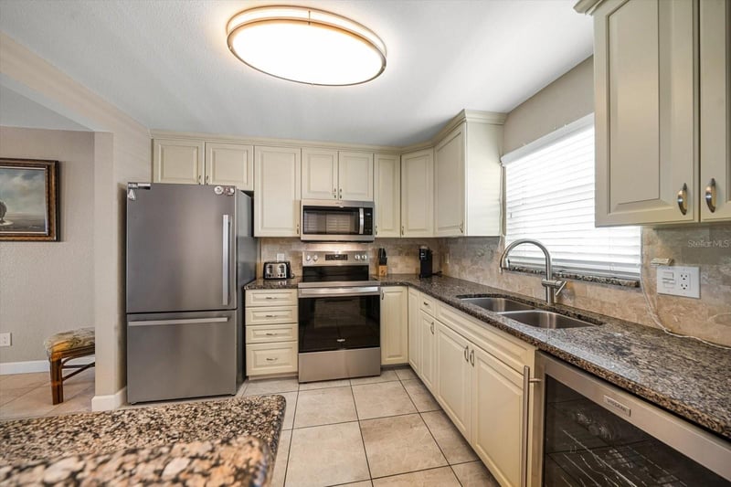 1230 Gulf Blvd #402, Clearwater Beach, FL 33767