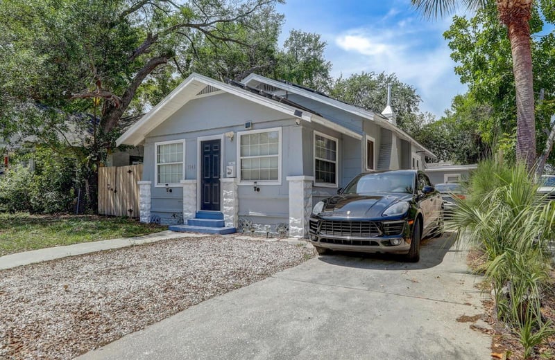 1743 Yale St, St Petersburg, FL 33712
