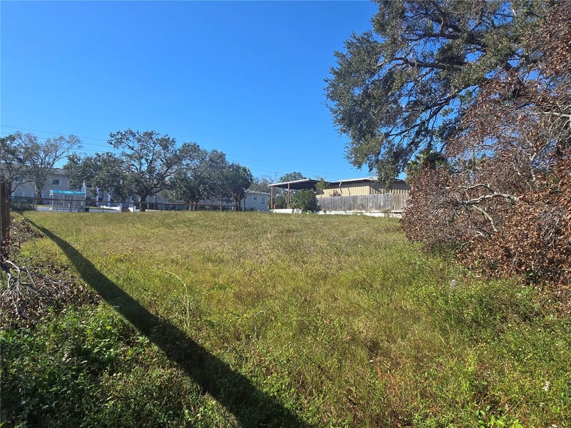 1758 Dr Martin Luther King Jr St, St Petersburg, FL 33705