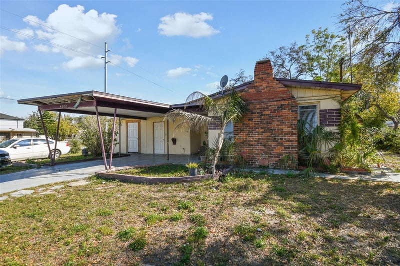 4002 Gray St, Tampa, FL 33609