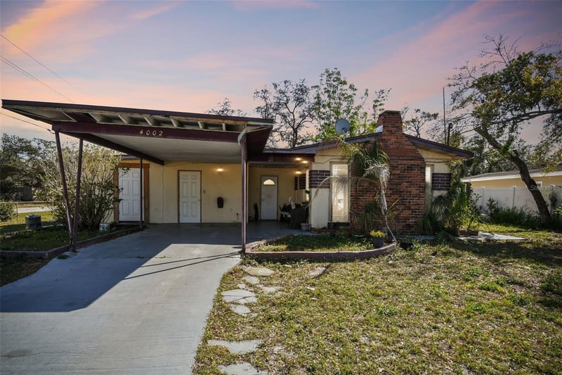4002 Gray St, Tampa, FL 33609