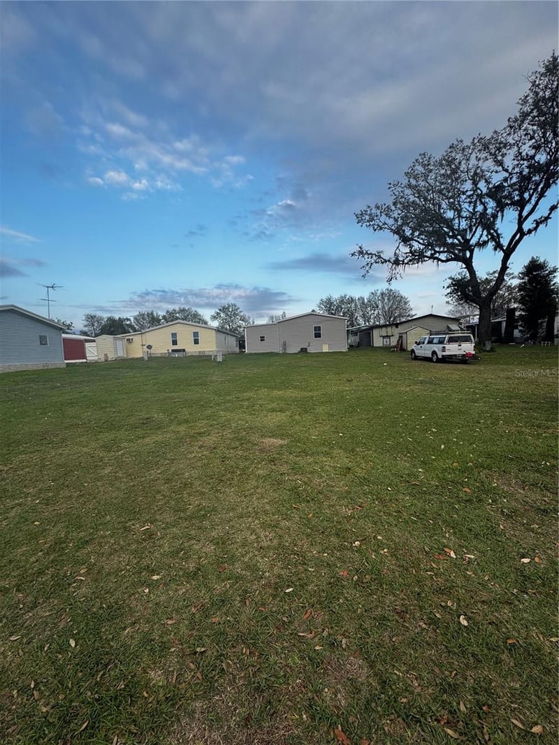 10028 Wellington Ave, Dade City, FL 33525